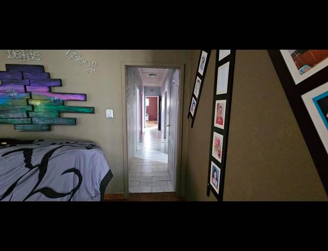 4 BEDROOM HOUSE FOR SALE IN THREE RIVERS